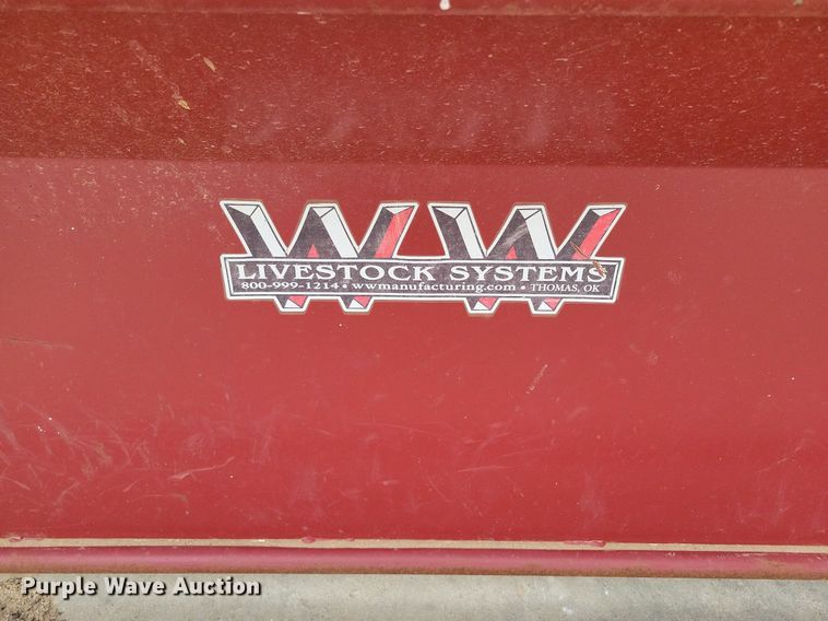 image for item LG9330 W-W Livestock roping chute