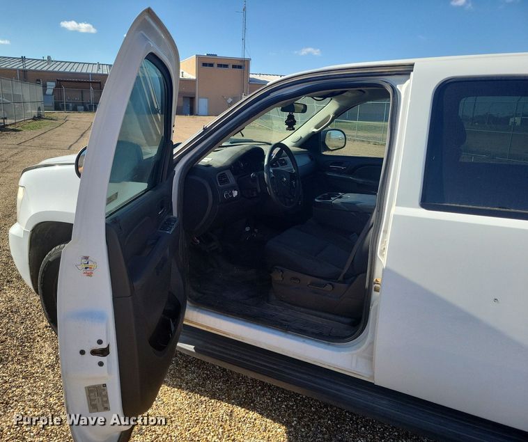 image for item LG9333 2012 Chevrolet Tahoe Police  SUV
