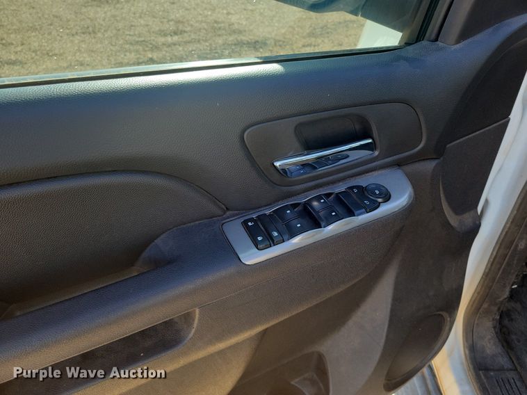 image for item LG9333 2012 Chevrolet Tahoe Police  SUV