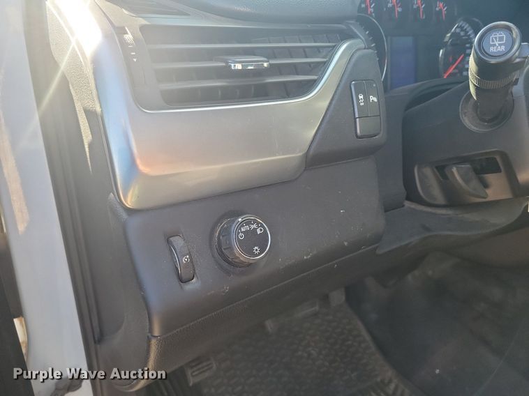 image for item LG9334 2015 Chevrolet Tahoe Police  SUV