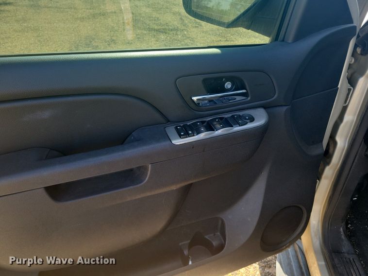 image for item LG9336 2013 Chevrolet Tahoe Police  SUV