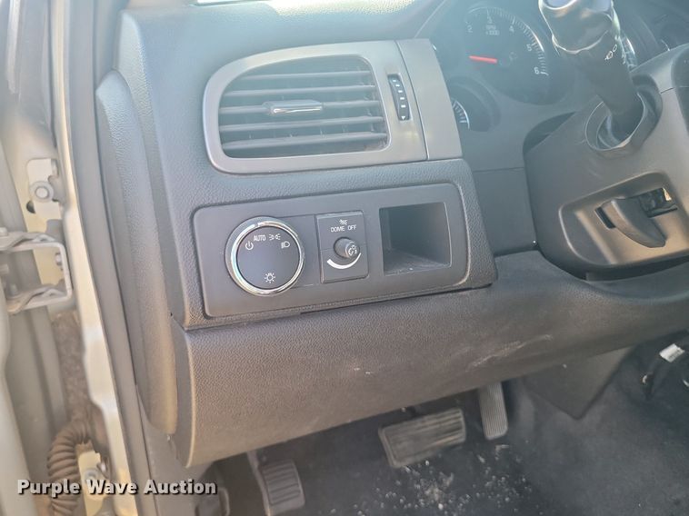 image for item LG9336 2013 Chevrolet Tahoe Police  SUV