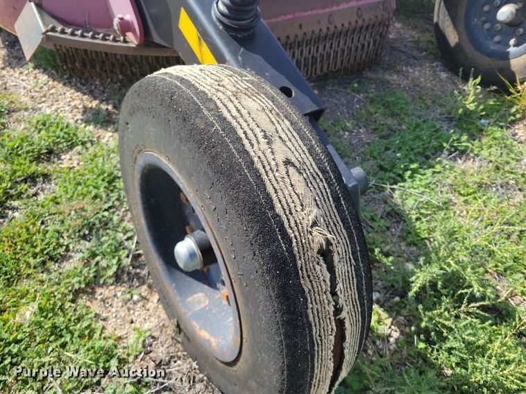 image for item LG9339 Bush Hog 3715  batwing rotary mower