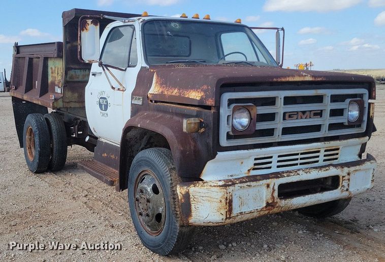 image for item LG9340 1974 GMC 6000  dump truck