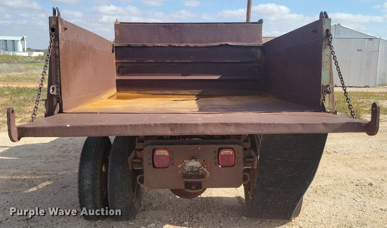 image for item LG9340 1974 GMC 6000  dump truck