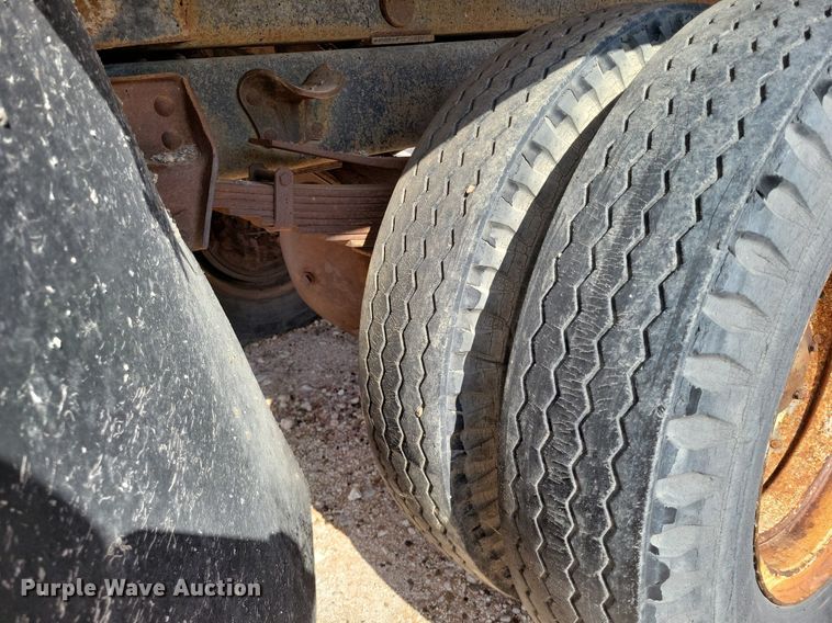 image for item LG9340 1974 GMC 6000  dump truck