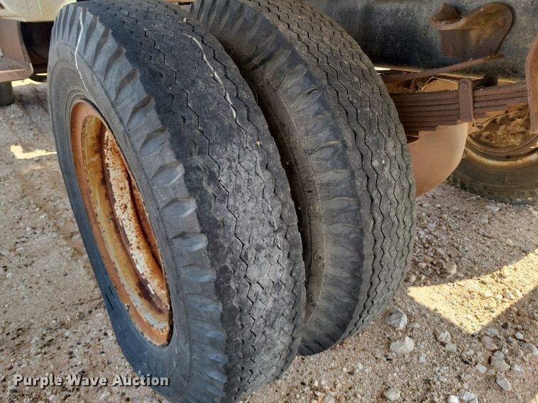 image for item LG9340 1974 GMC 6000  dump truck