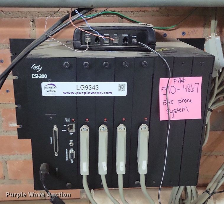 image for item LG9343 ESI-200 phone system