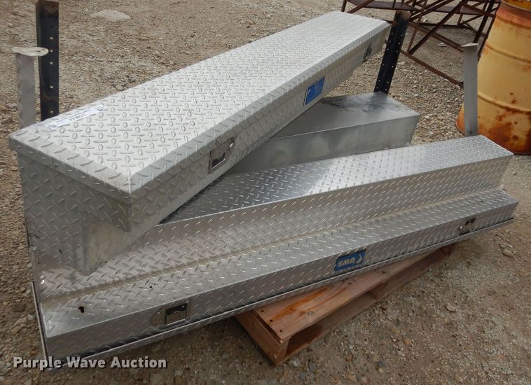 image for item LG9944 (3) toolboxes