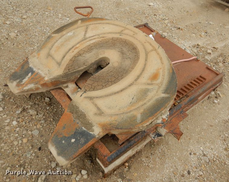 image for item LG9945 Air operated sliding fifth wheel plate