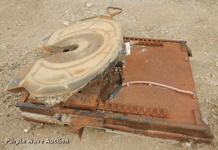 image for item LG9945 Air operated sliding fifth wheel plate