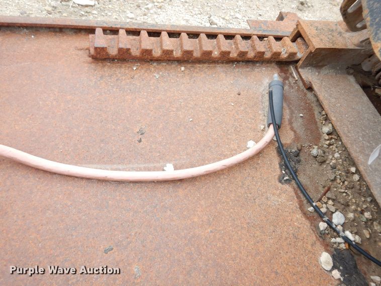 image for item LG9945 Air operated sliding fifth wheel plate