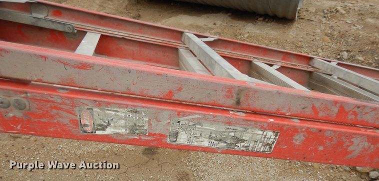 image for item LG9952 12'L step ladder