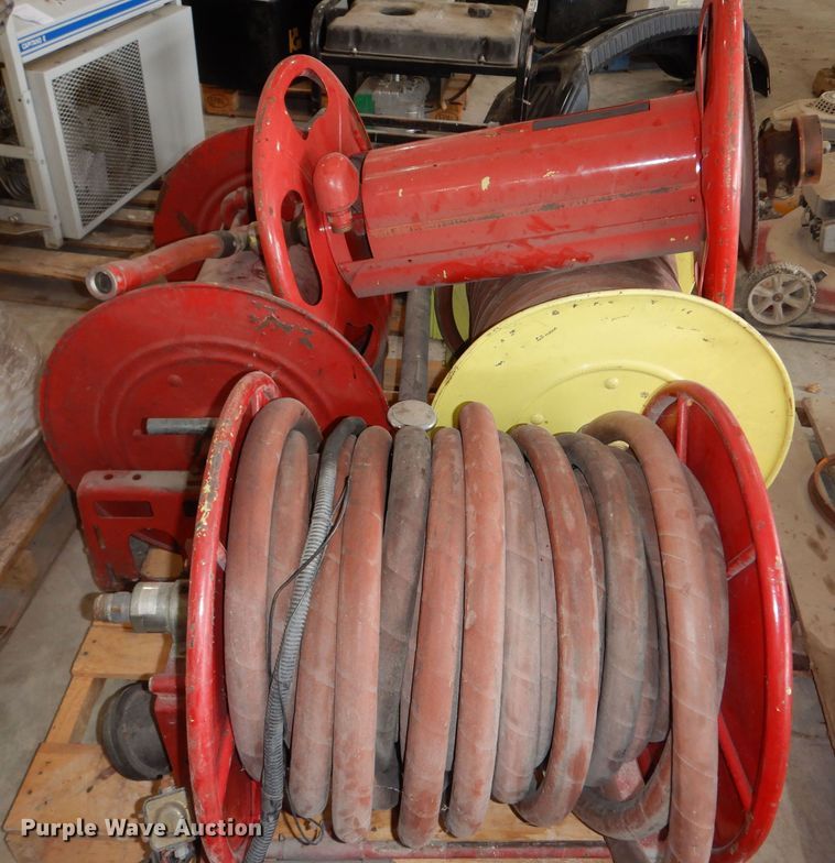 image for item LG9958 (4) hose reels