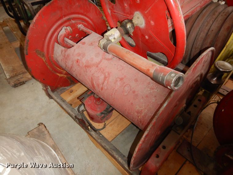 image for item LG9958 (4) hose reels