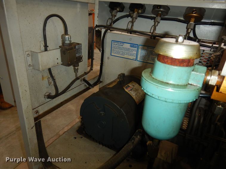 image for item LG9971 Bauer Compressors Capilano E  compressor