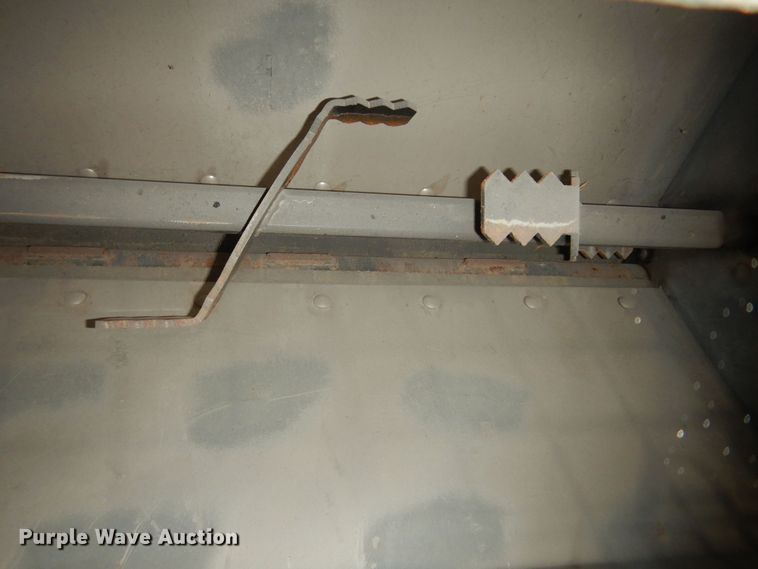 image for item LG9973 DownEaster  spreader