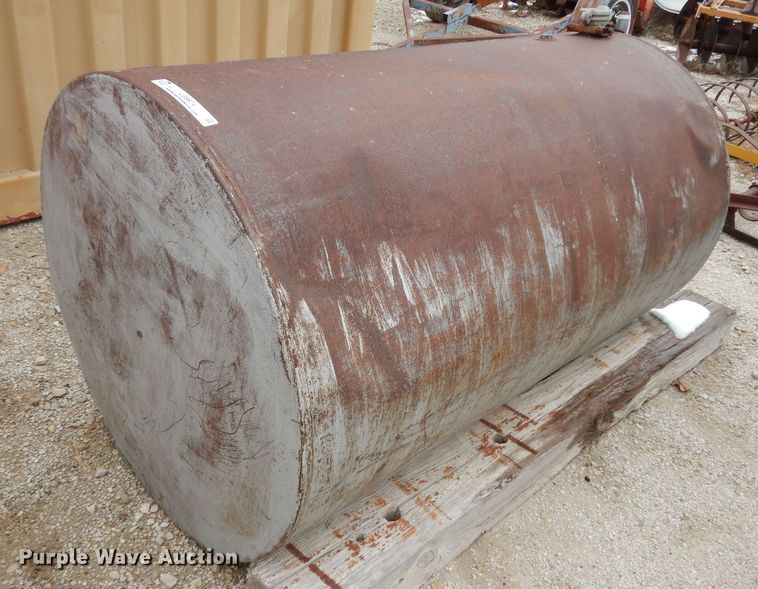 image for item LG9974 Fuel tank