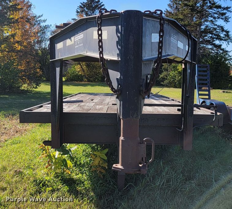 image for item LL9540 1997 DCT  equipment trailer