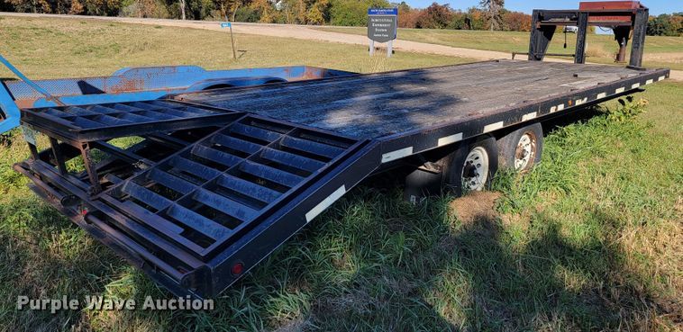image for item LL9540 1997 DCT  equipment trailer