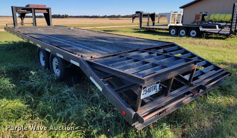 image for item LL9540 1997 DCT  equipment trailer