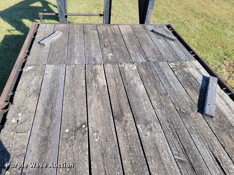 image for item LL9540 1997 DCT  equipment trailer