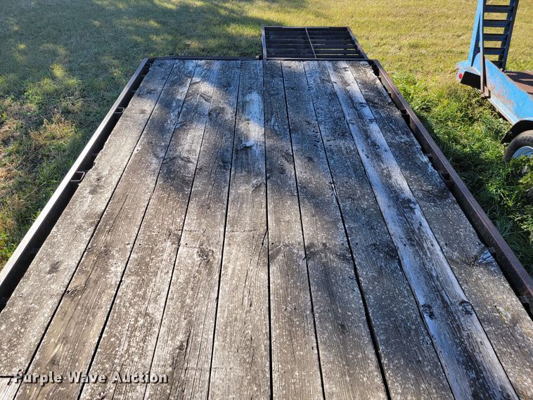 image for item LL9540 1997 DCT  equipment trailer