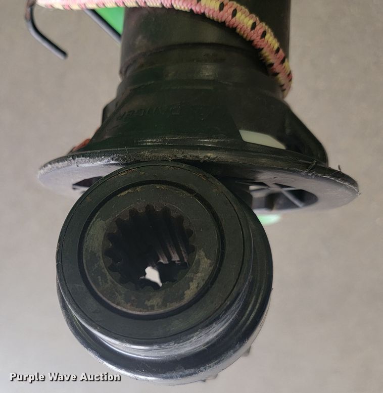 image for item LL9689 2019 John Deere 1400/1500  broom