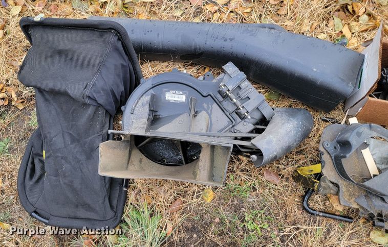 image for item LL9693 John Deere Z445  ZTR lawn mower