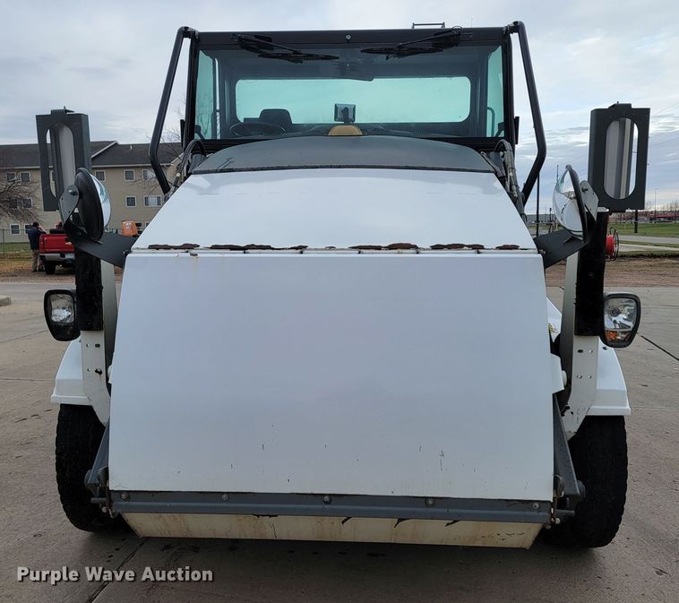 image for item LL9694 2016 Elgin Pelican street sweeper