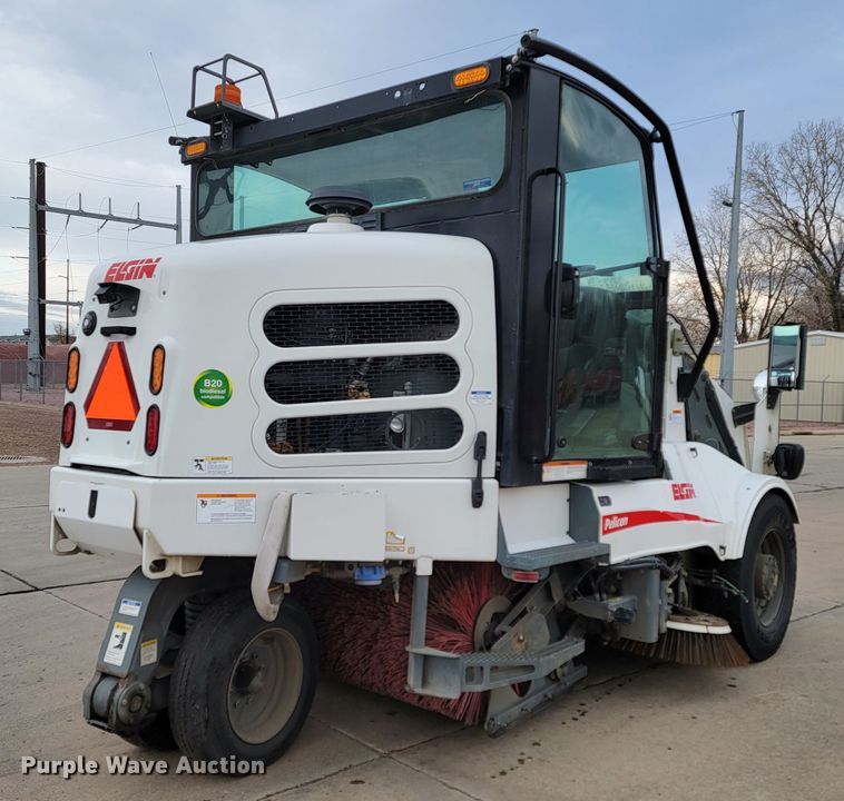 image for item LL9694 2016 Elgin Pelican street sweeper