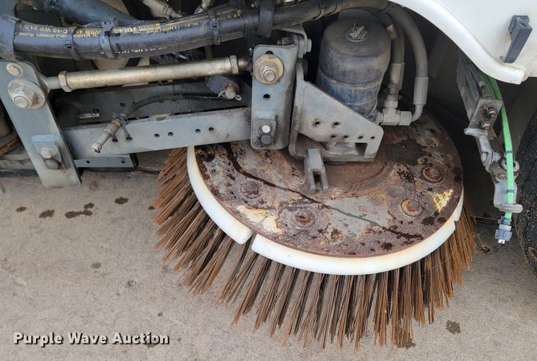 image for item LL9694 2016 Elgin Pelican street sweeper