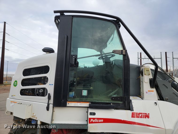 image for item LL9694 2016 Elgin Pelican street sweeper