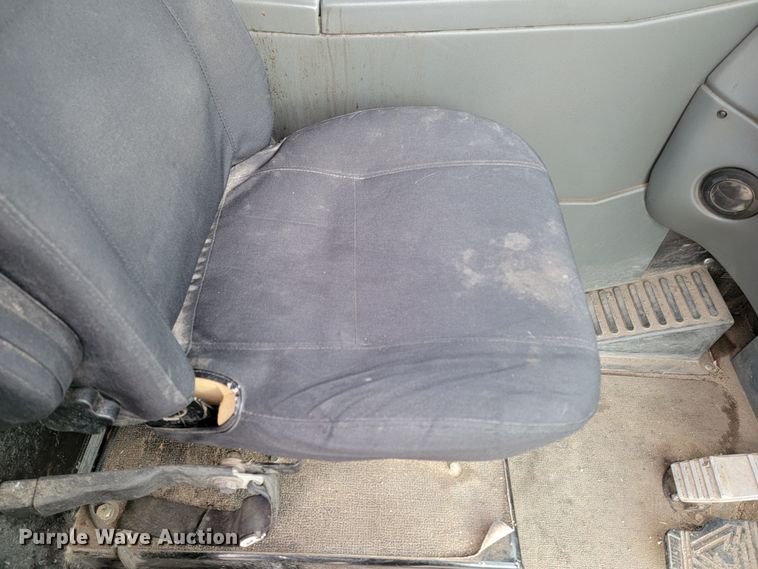 image for item LL9694 2016 Elgin Pelican street sweeper