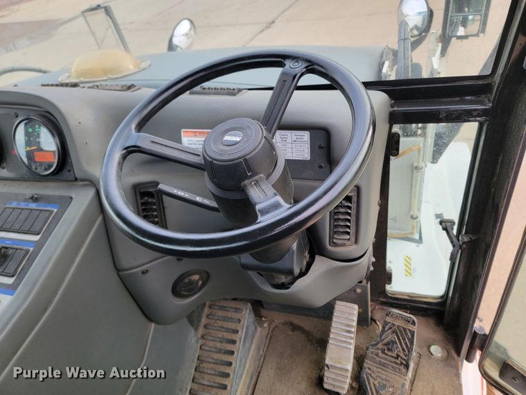 image for item LL9694 2016 Elgin Pelican street sweeper