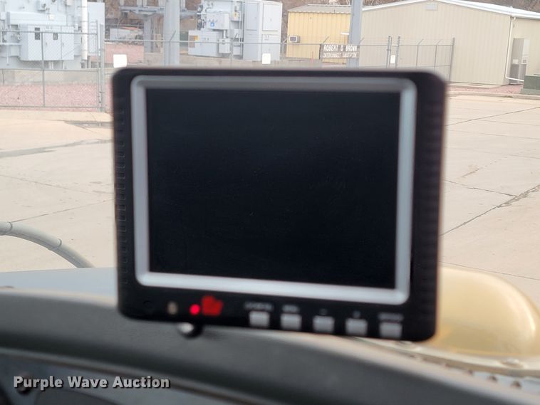 image for item LL9694 2016 Elgin Pelican street sweeper