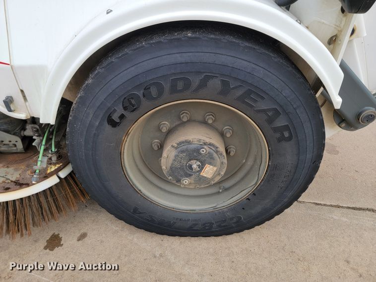 image for item LL9694 2016 Elgin Pelican street sweeper