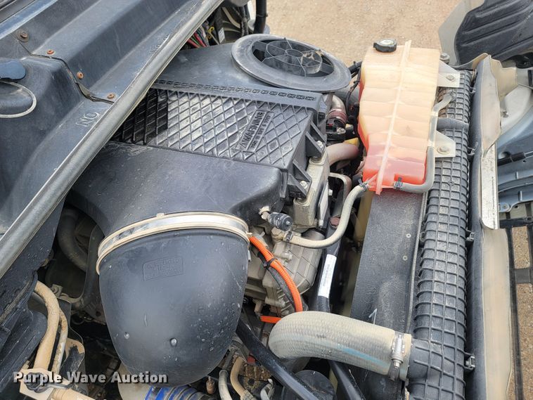 image for item LL9695 2013 Freightliner Cascadia semi truck