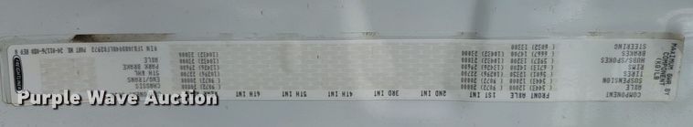 image for item LL9695 2013 Freightliner Cascadia semi truck