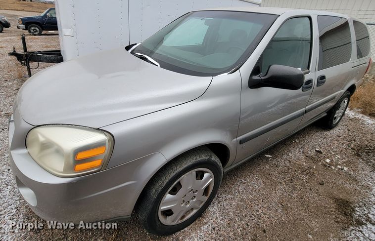 image for item LL9699 2008 Chevrolet Uplander LS  van