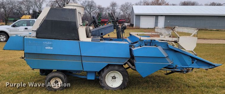 image for item LL9725 1989 Wintersteiger Nurserymaster Elite  plot combine