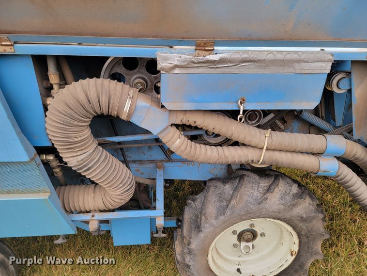 image for item LL9725 1989 Wintersteiger Nurserymaster Elite  plot combine