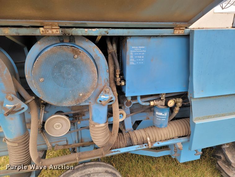 image for item LL9725 1989 Wintersteiger Nurserymaster Elite  plot combine