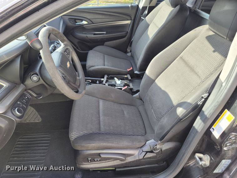 image for item LN9717 2015 Chevrolet Caprice Police