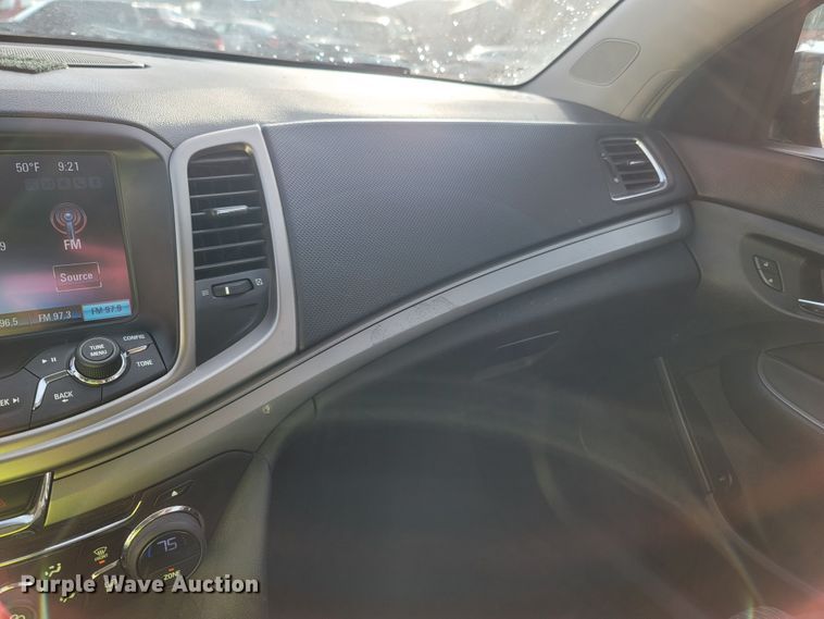 image for item LN9717 2015 Chevrolet Caprice Police