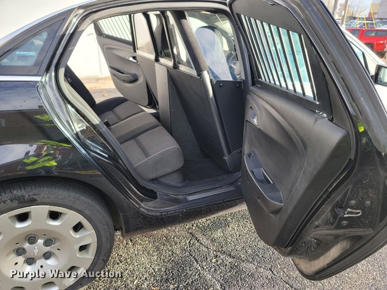 image for item LN9717 2015 Chevrolet Caprice Police