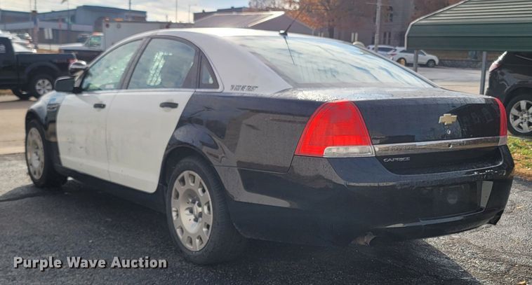 image for item LN9718 2016 Chevrolet Caprice Police