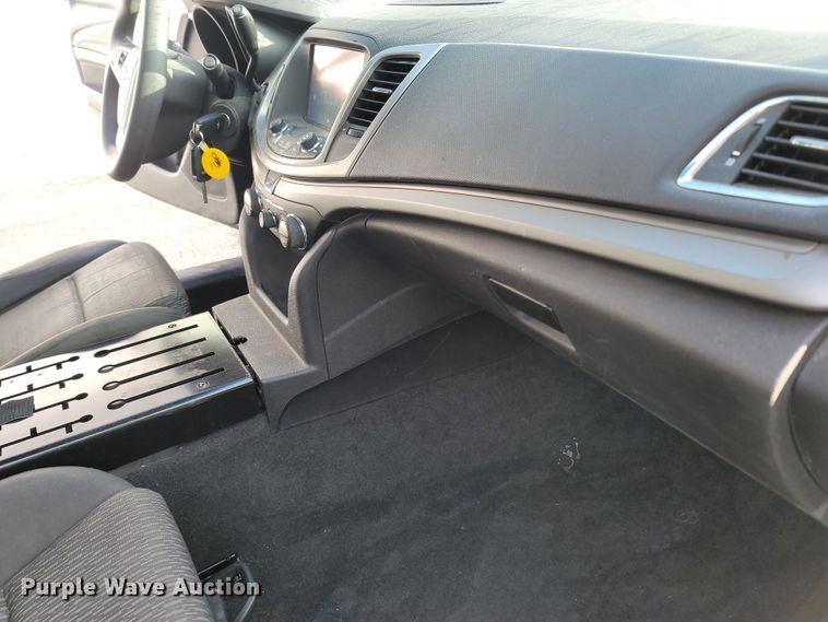 image for item LN9718 2016 Chevrolet Caprice Police