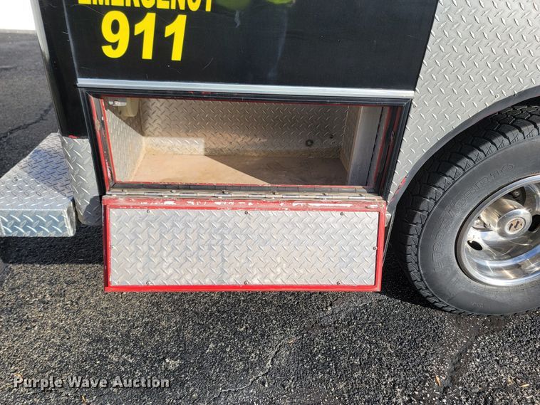 image for item LN9719 1991 Ford F350  ambulance