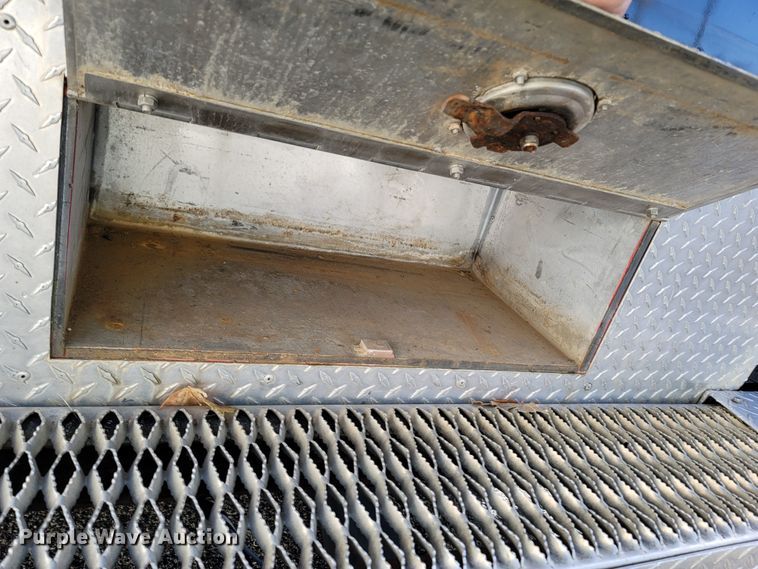 image for item LN9719 1991 Ford F350  ambulance